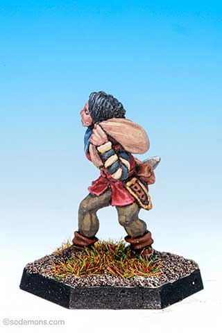 FA17 Female Thief with Dagger & Sack