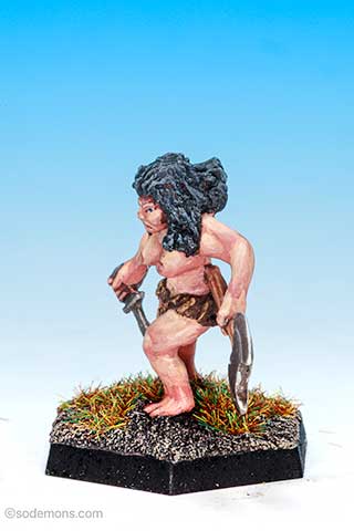 FF39-1 Amazon Berserker with Dagger