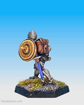 FTF20 Female Fighter in Plate Armour with Axe