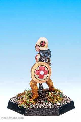 Armoured Female Cleric with Shield  (C03C1-8)