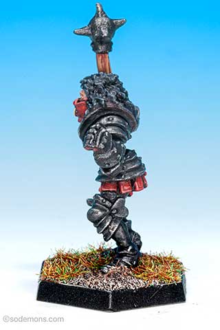 CH2 Ludmilla Groinripper